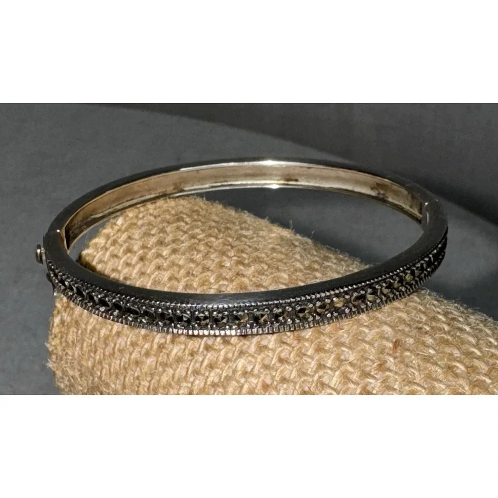 Sterling‎ Silver 925 Marcasite Bangle Bracelet Eternity Heart Suspicion Thailand